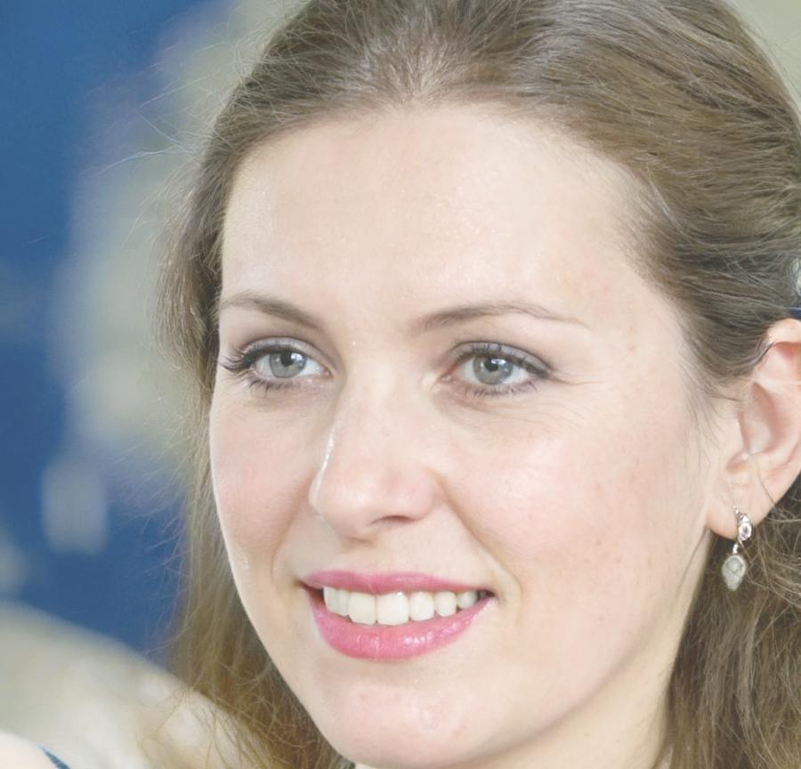 Portrait de Léonie Desrochers, responsable produit chez caronixyl